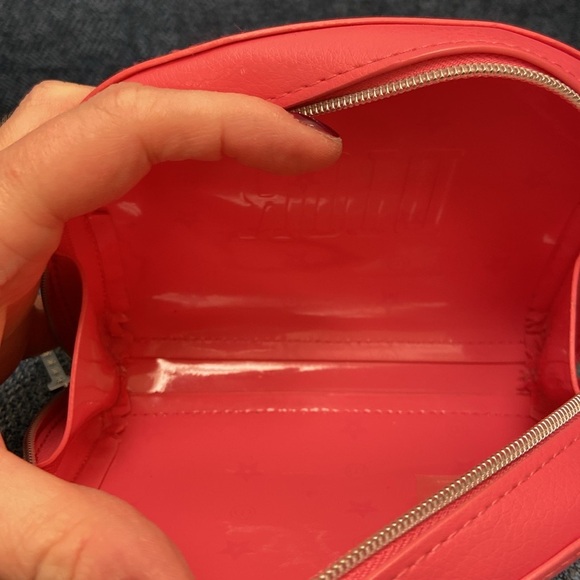 Dior Pink Cosmetic Pouch and Skincare Set and Limited Edition Miss Dior Candle - Picture 11 of 13